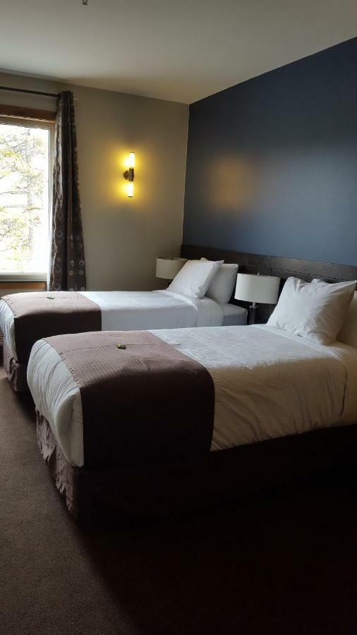 Marble Inn Resort Steady Brook 外观 照片